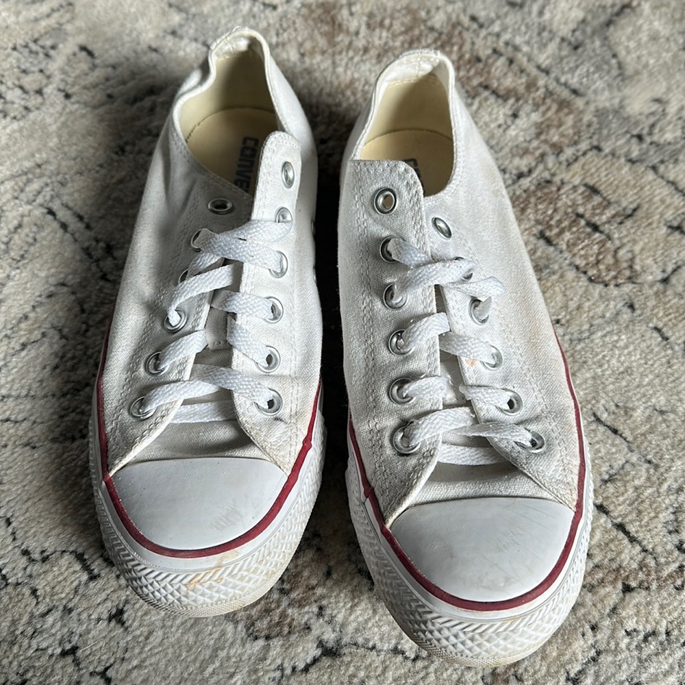 White converses